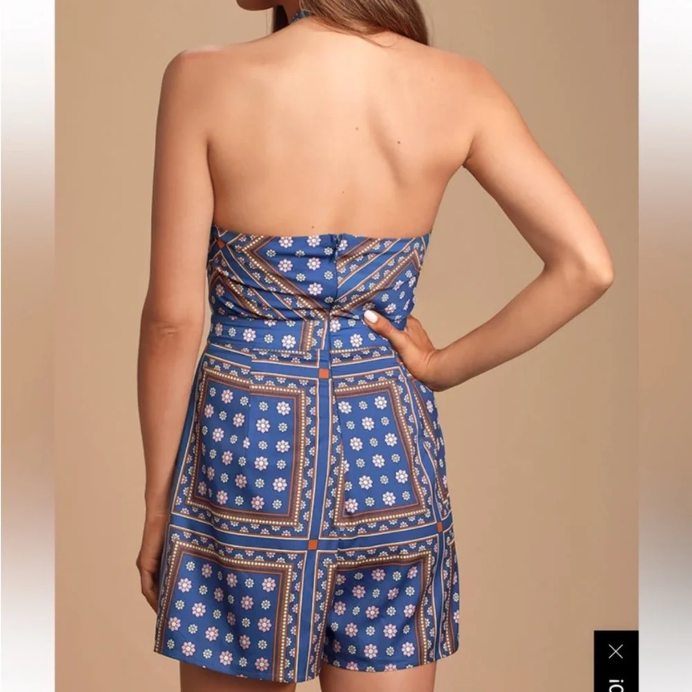 Lulu’s Blanca Blue Print Halter Romper - Picture 2 of 7